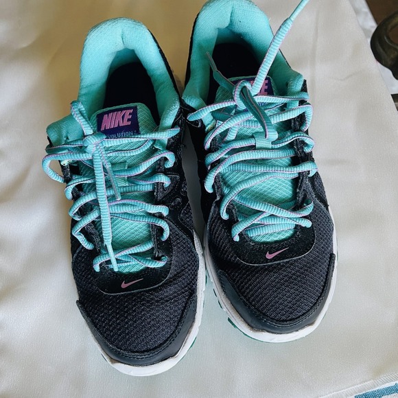 Nike Revolution 2 Women's US 6 - Picture 2 of 10